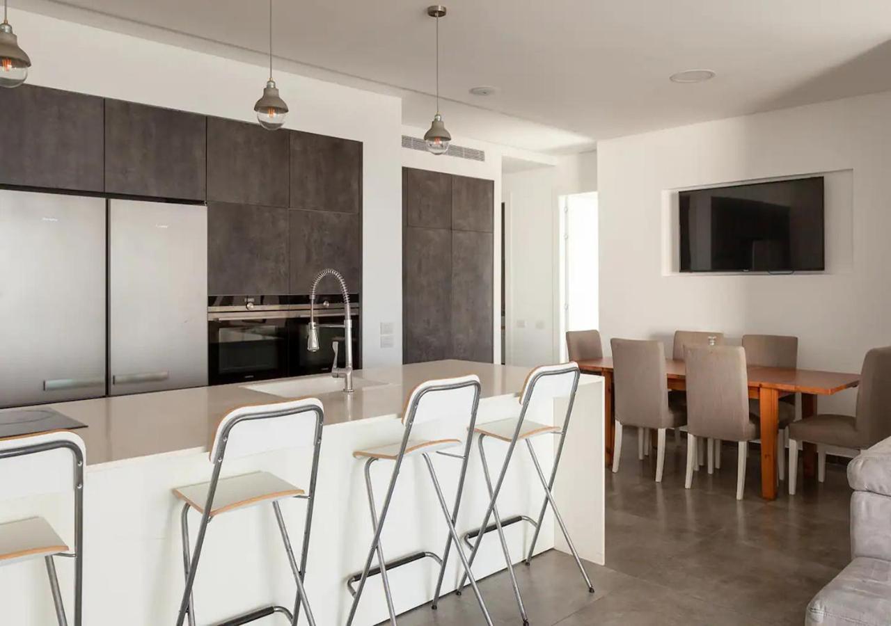 Oַ&O Group- Luxury Penthouse Jacuzzi Sea 36 Floor Daire Bat Yam Dış mekan fotoğraf