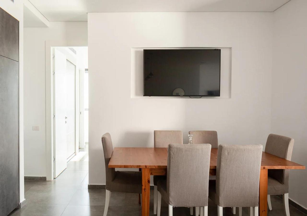 Oַ&O Group- Luxury Penthouse Jacuzzi Sea 36 Floor Daire Bat Yam Dış mekan fotoğraf