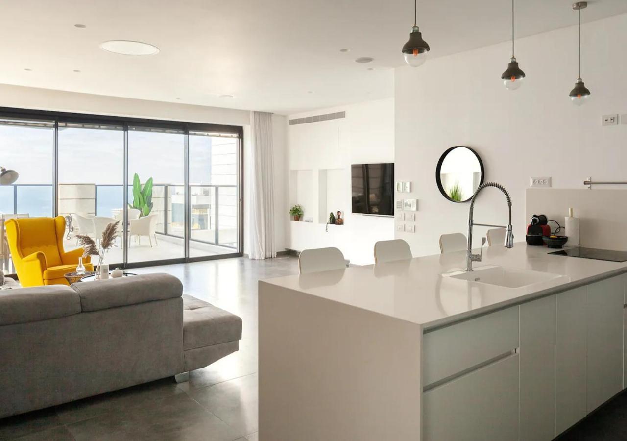 Oַ&O Group- Luxury Penthouse Jacuzzi Sea 36 Floor Daire Bat Yam Dış mekan fotoğraf
