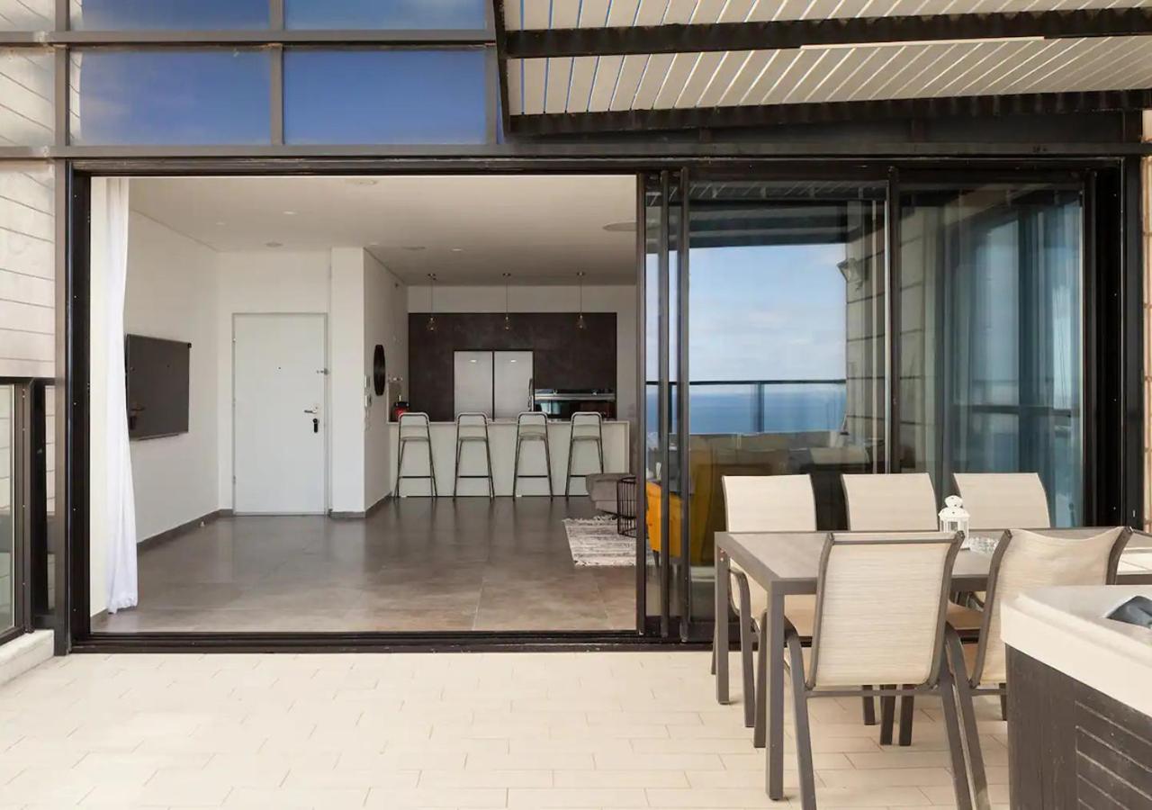 Oַ&O Group- Luxury Penthouse Jacuzzi Sea 36 Floor Daire Bat Yam Dış mekan fotoğraf