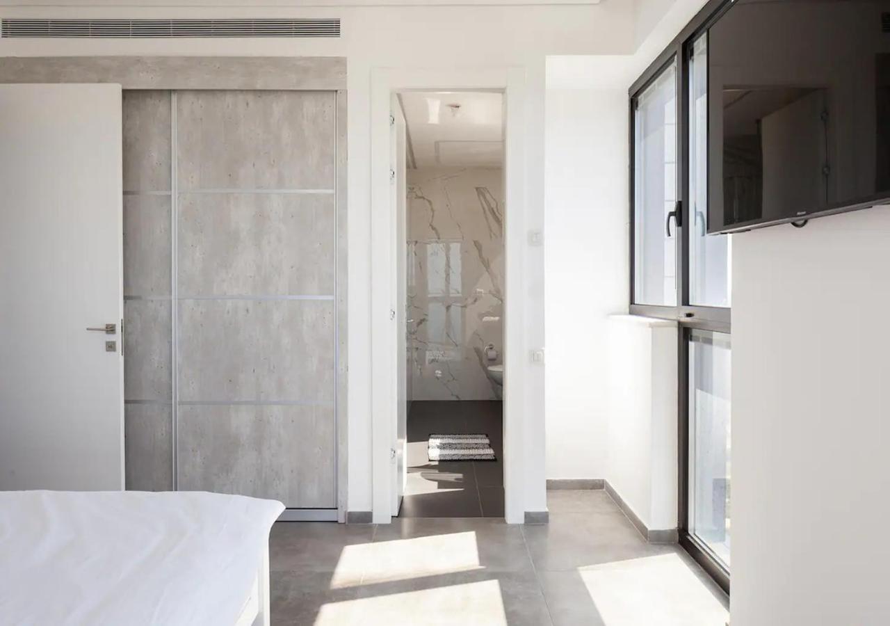 Oַ&O Group- Luxury Penthouse Jacuzzi Sea 36 Floor Daire Bat Yam Dış mekan fotoğraf
